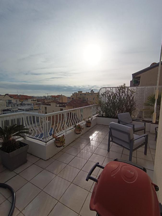Val Roya Terrasse Appartement *
